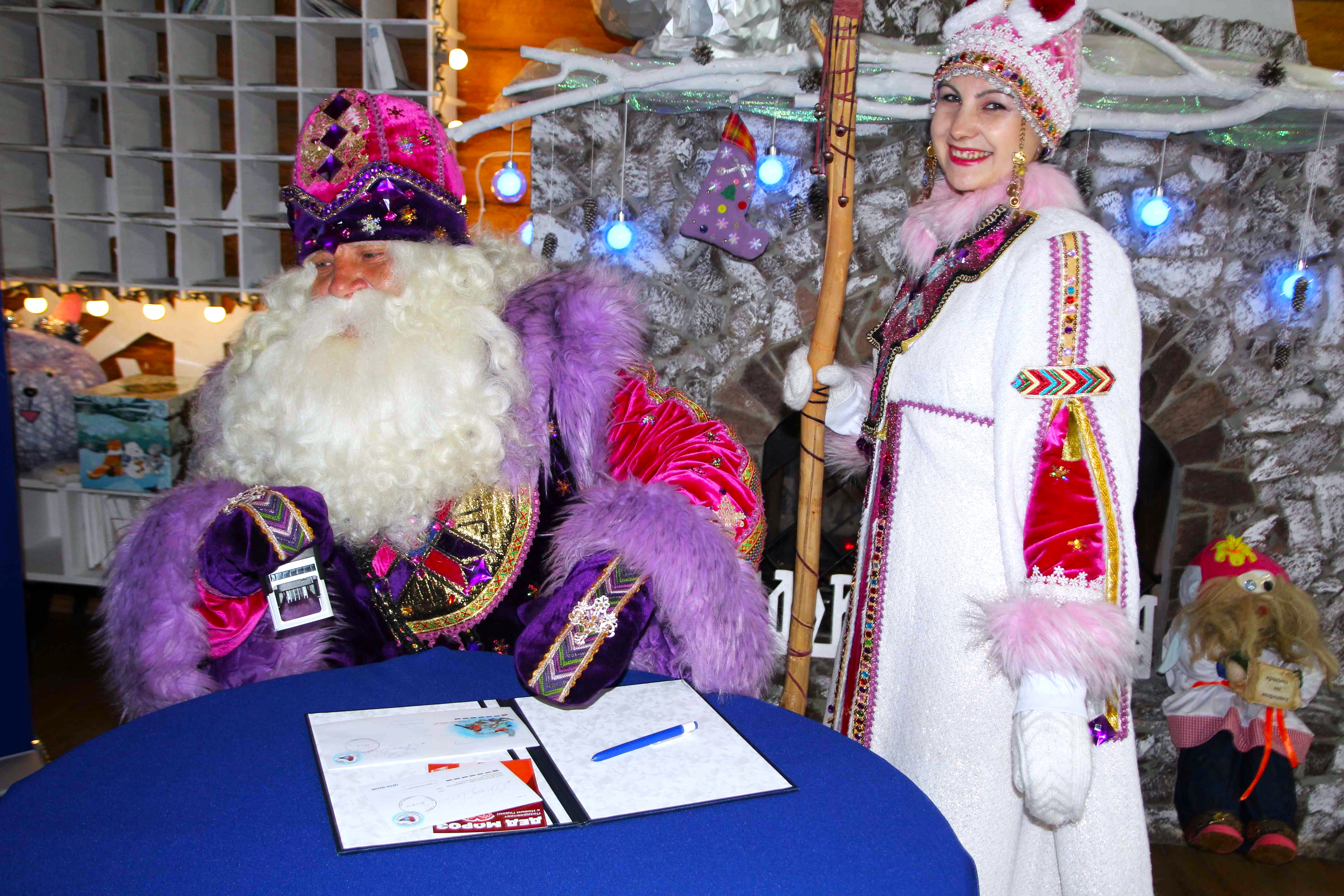 Почта России доставила 172 000 писем Деду Морозу.